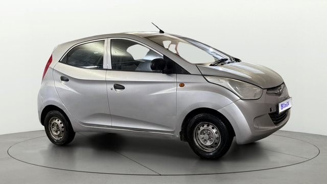 View Hyundai EON Image 35 Used Hyundai EON Image 35