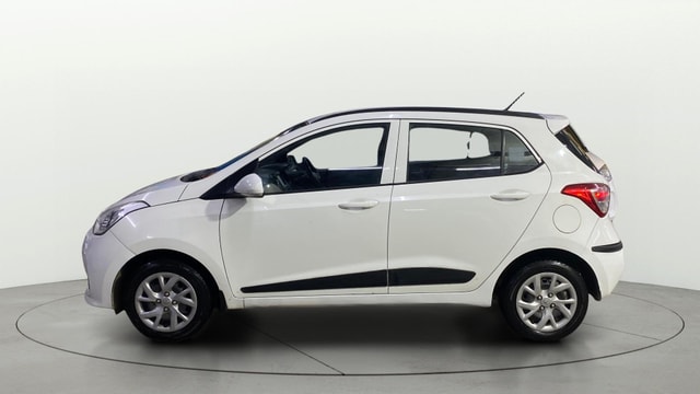View Hyundai Grand i10 Image 25 Used Hyundai Grand i10 Image 25