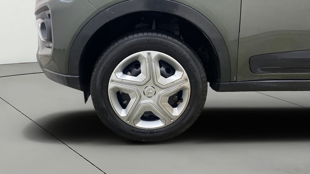 View Tata Nexon Image 29 Used Tata Nexon Image 29