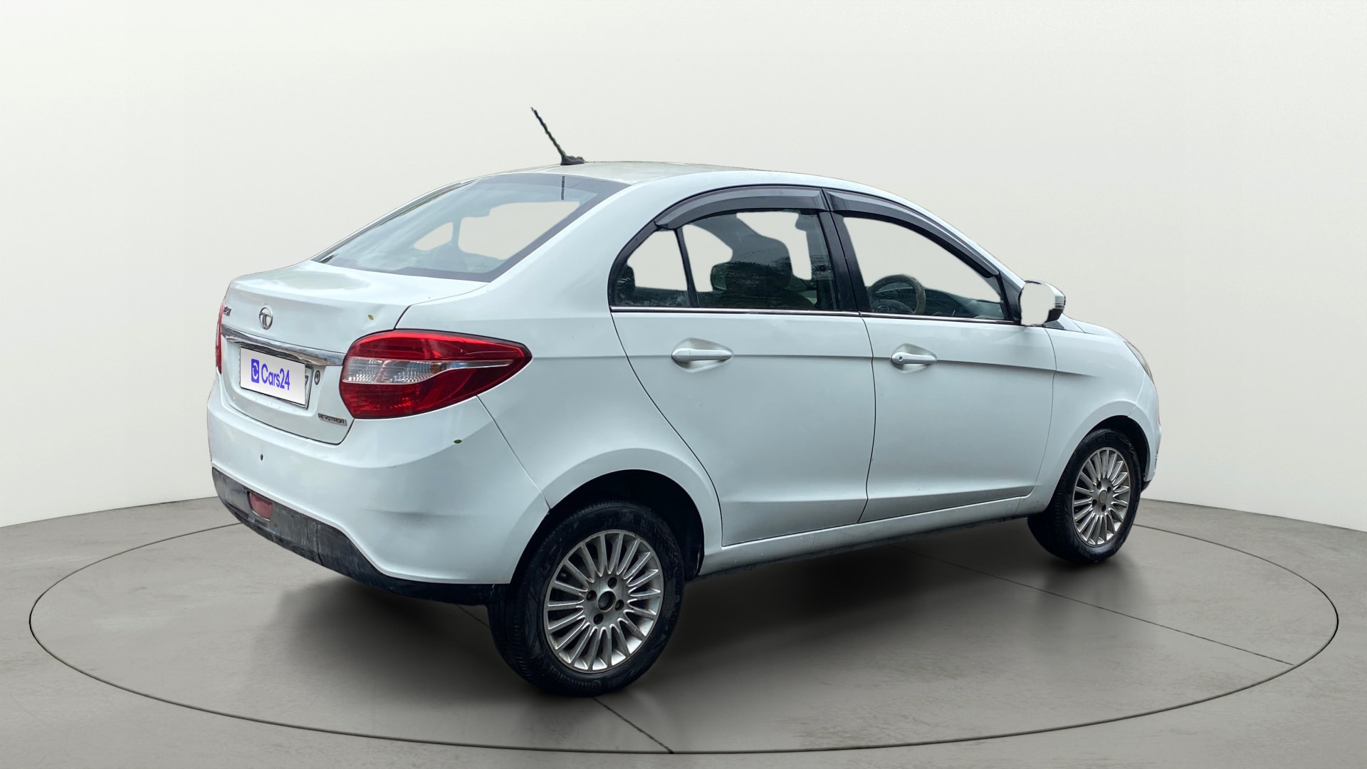 View 2015 Tata Zest XT Petrol Image 41 Used 2015 Tata Zest XT Petrol Image 41