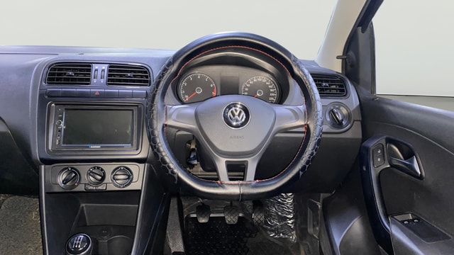 View Volkswagen Polo Image 20 Used Volkswagen Polo Image 20