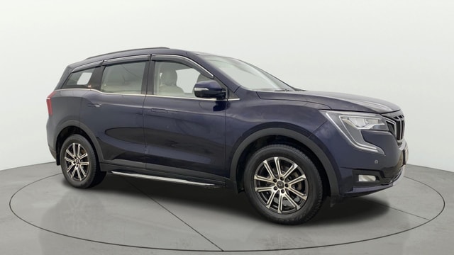 View Mahindra XUV700 Image 24 Used Mahindra XUV700 Image 24