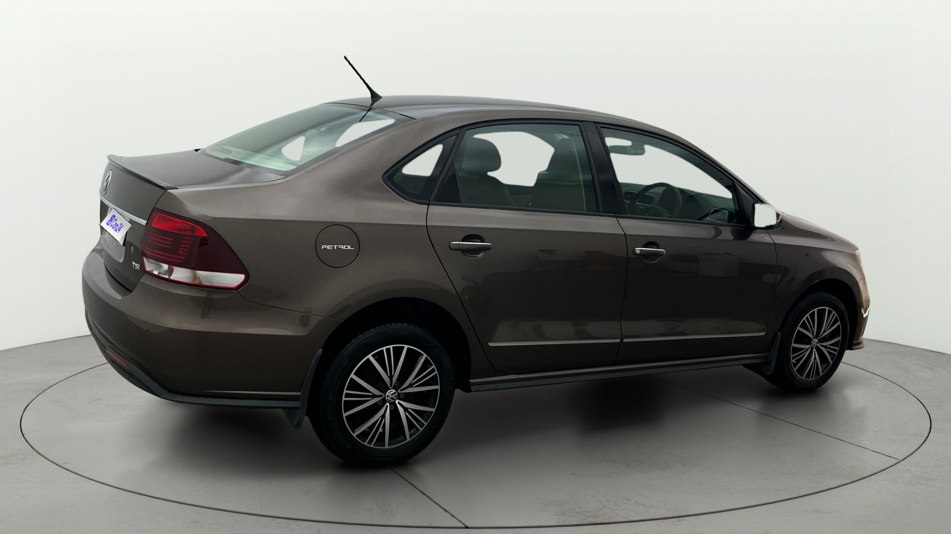View 2021 Volkswagen Vento 1.2 L TSI Comfortline Petrol AT Image 43 Used 2021 Volkswagen Vento 1.2 L TSI Comfortline Petrol AT Image 43