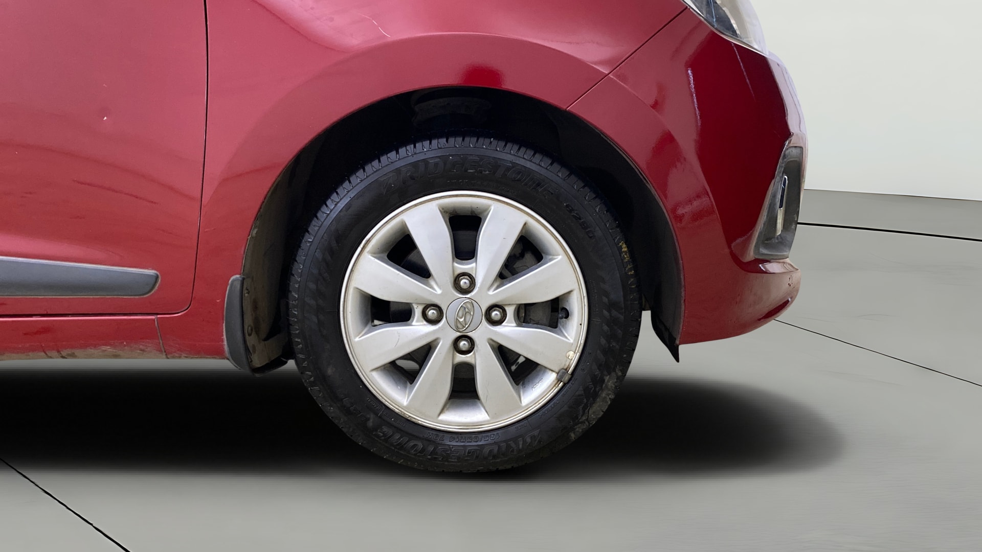 View 2014 Hyundai Xcent SX Petrol Image 42 Used 2014 Hyundai Xcent SX Petrol Image 42