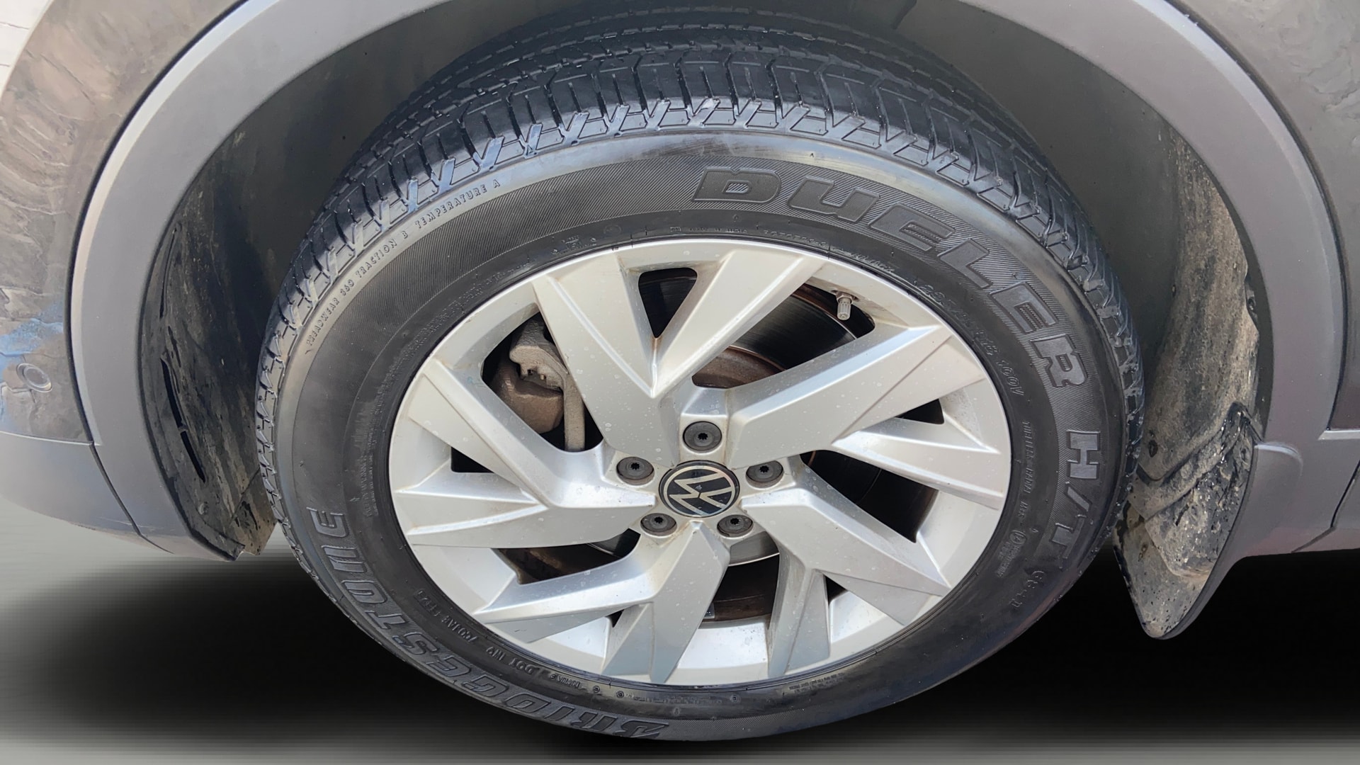 View 2023 Volkswagen Tiguan DSG 4MOTION Comfortline Image 30 Used 2023 Volkswagen Tiguan DSG 4MOTION Comfortline Image 30