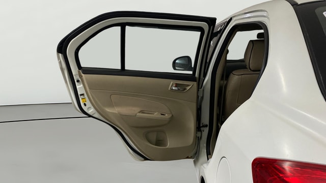 View Maruti Suzuki 1000 Image 22 Used Maruti Suzuki 1000 Image 22