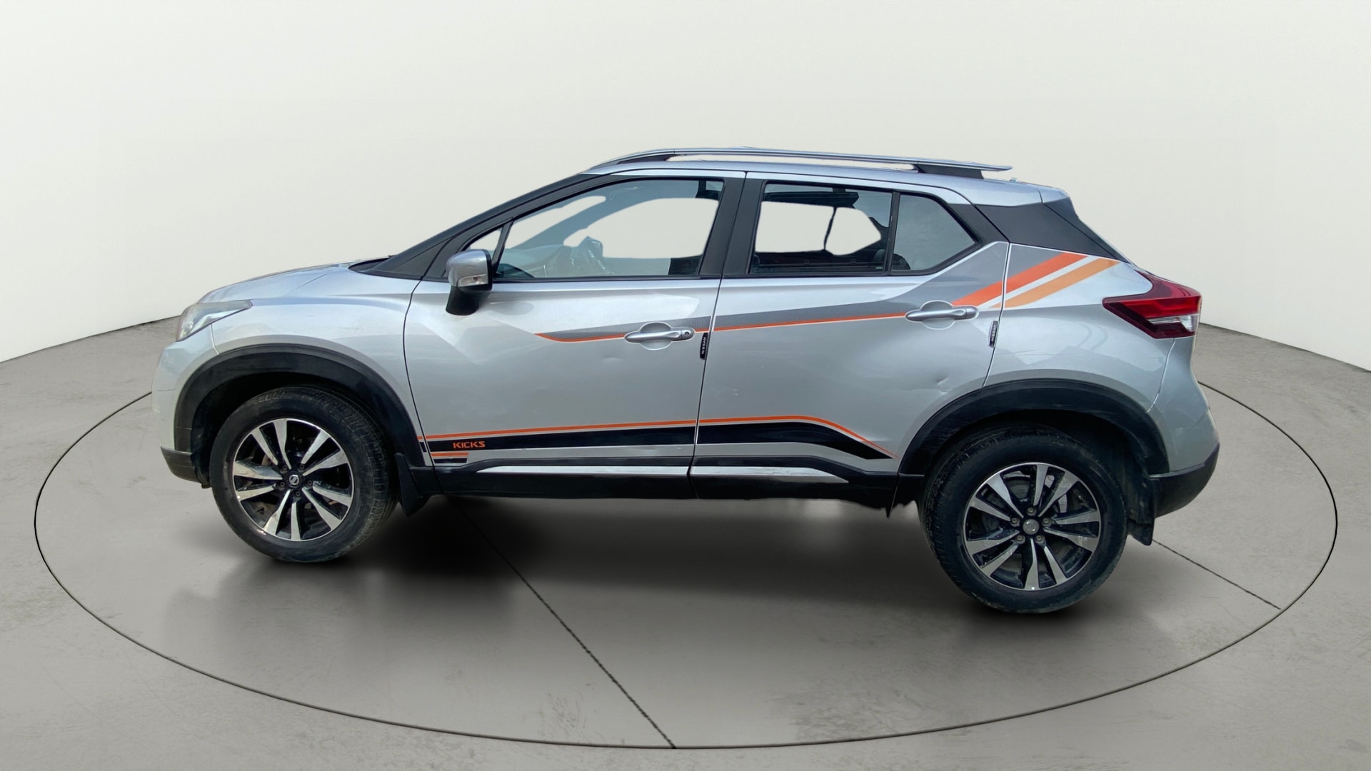 Used 2020 Nissan Kicks Used 2020 Nissan Kicks
