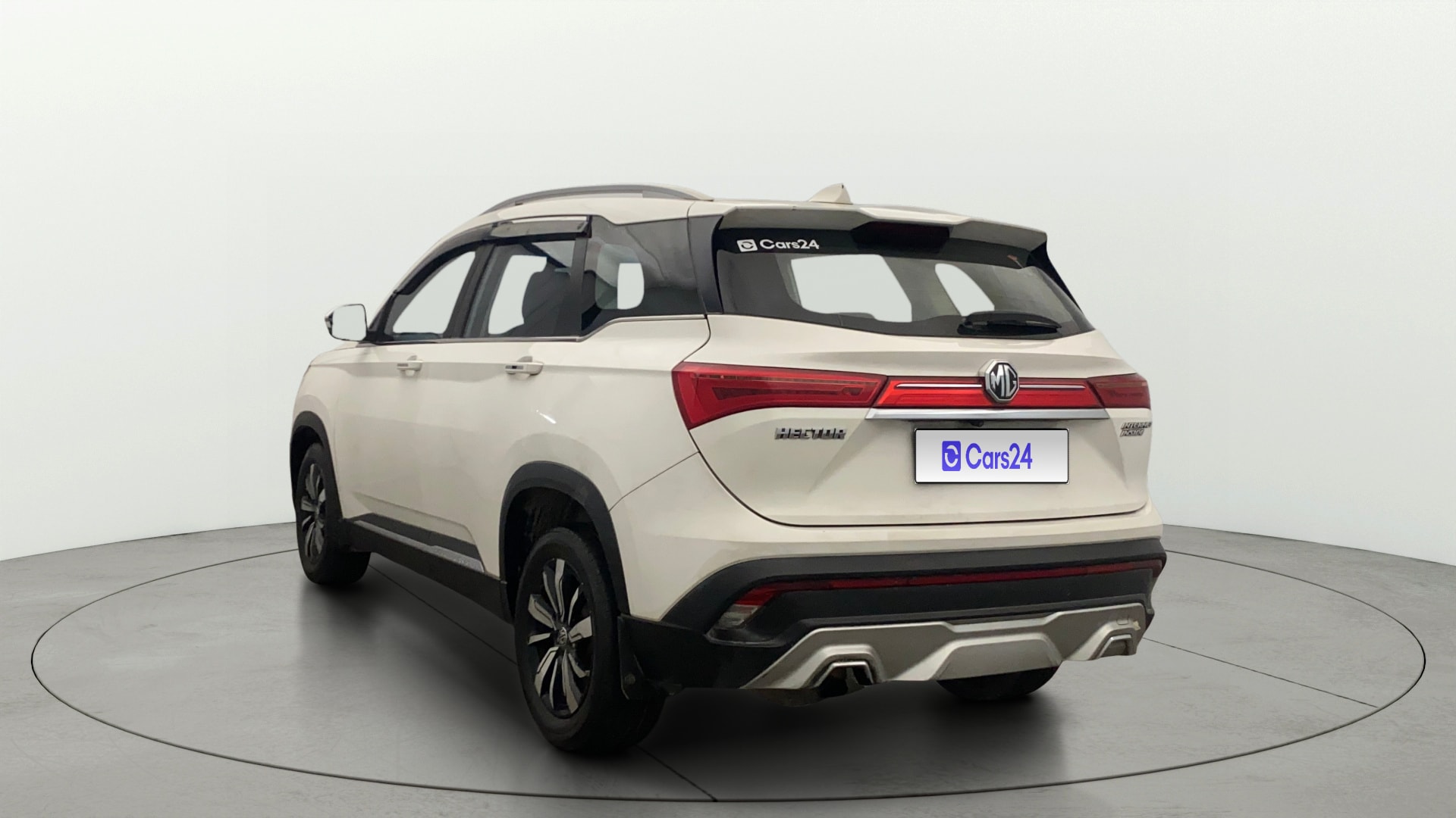 View 2019 MG Hector Sharp Diesel Image 2 Used 2019 MG Hector Sharp Diesel Image 2
