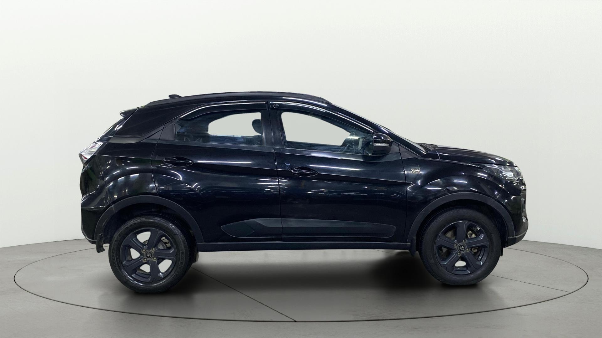 View 2022 Tata Nexon Revotorq XZ Plus (O) Dark Image 28 Used 2022 Tata Nexon Revotorq XZ Plus (O) Dark Image 28