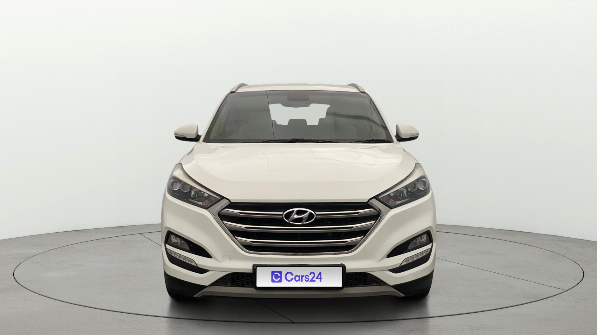 View 2018 Hyundai Tucson R 2.0 6-Speed Automatic GL BS IV Image 1 Used 2018 Hyundai Tucson R 2.0 6-Speed Automatic GL BS IV Image 1