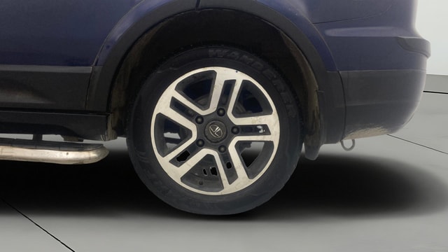 View Tata Hexa Image 7 Used Tata Hexa Image 7