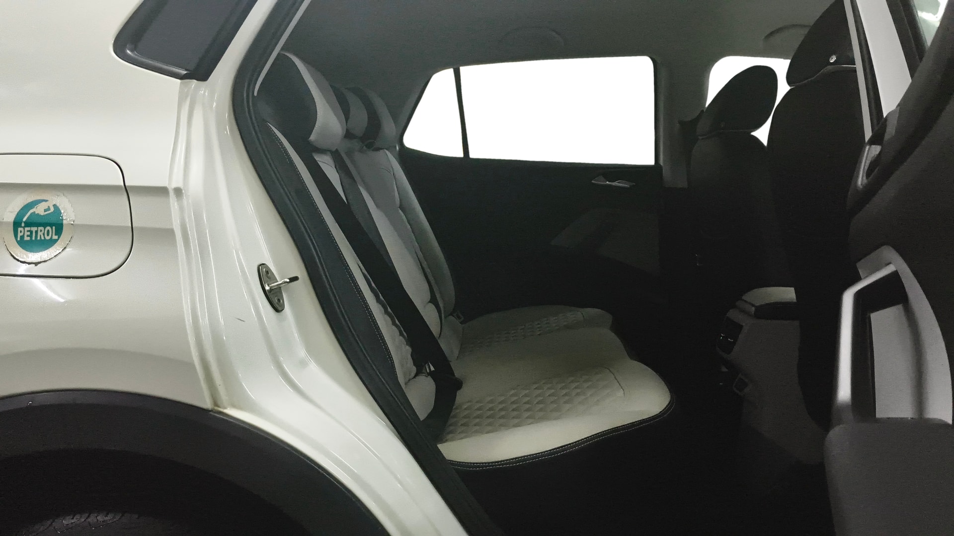 View 2021 Skoda Kushaq Ambition 1.0 TSI AT Image 30 Used 2021 Skoda Kushaq Ambition 1.0 TSI AT Image 30