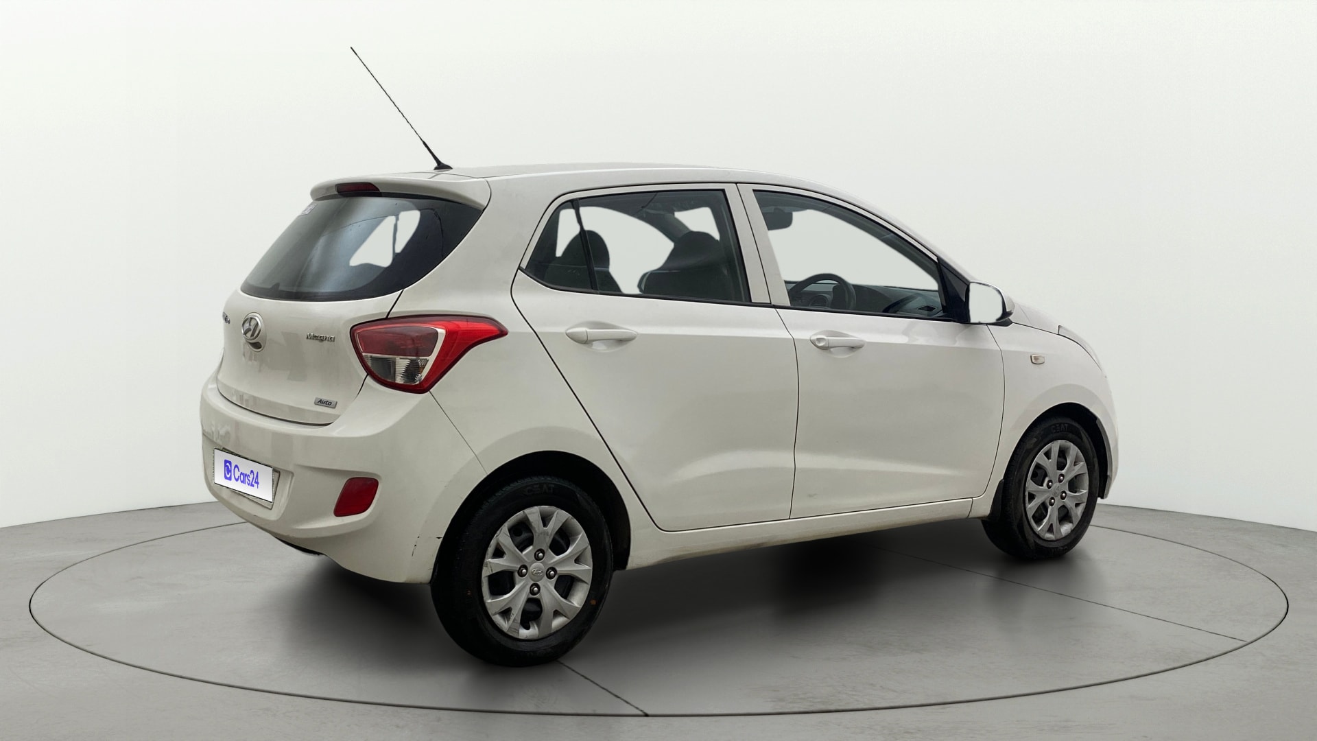 View 2017 Hyundai Grand i10 1.2 Magna Petrol AT Image 41 Used 2017 Hyundai Grand i10 1.2 Magna Petrol AT Image 41