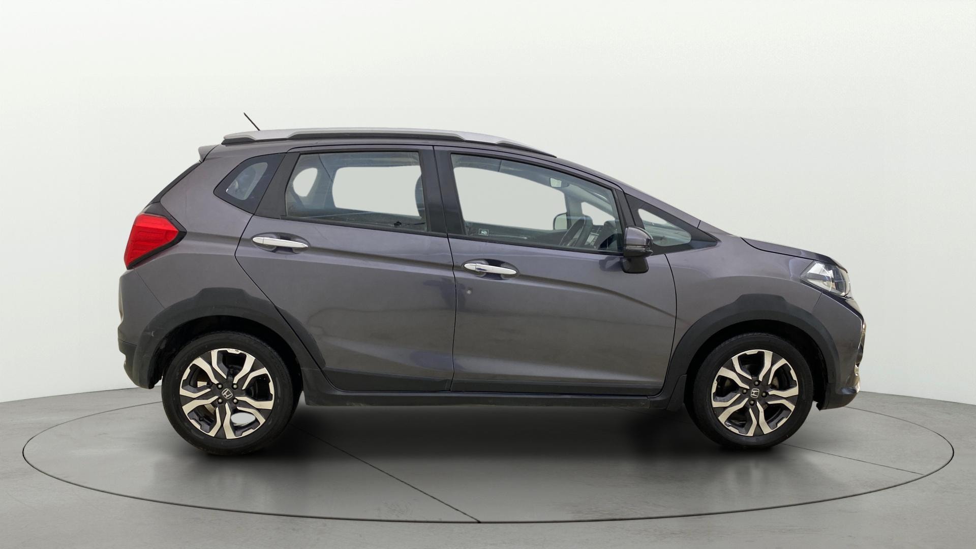 View 2019 Honda WR-V S MT Diesel Edge Edition Image 27 Used 2019 Honda WR-V S MT Diesel Edge Edition Image 27