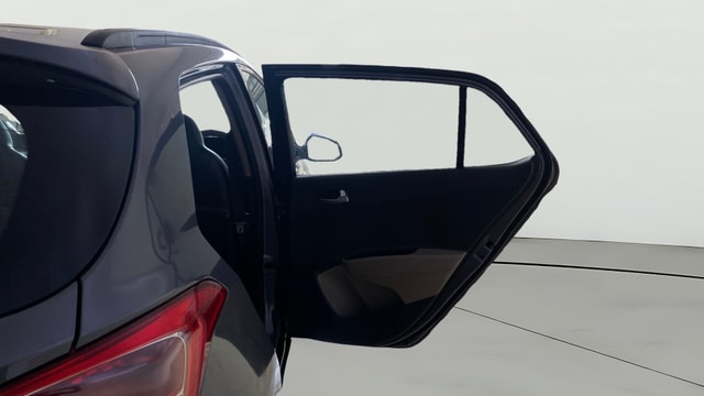 View Hyundai Grand i10 Image 5 Used Hyundai Grand i10 Image 5