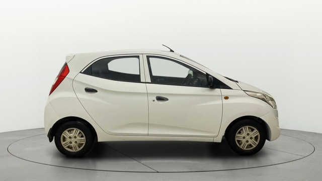 View Hyundai EON Image 8 Used Hyundai EON Image 8