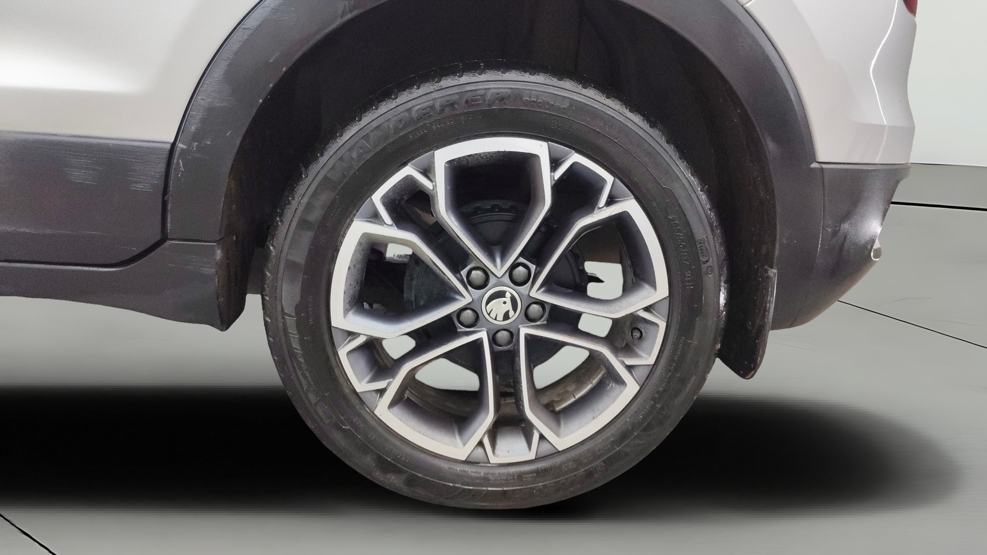 View 2021 Skoda Kushaq Style 1.0 TSI MT Image 12 Used 2021 Skoda Kushaq Style 1.0 TSI MT Image 12