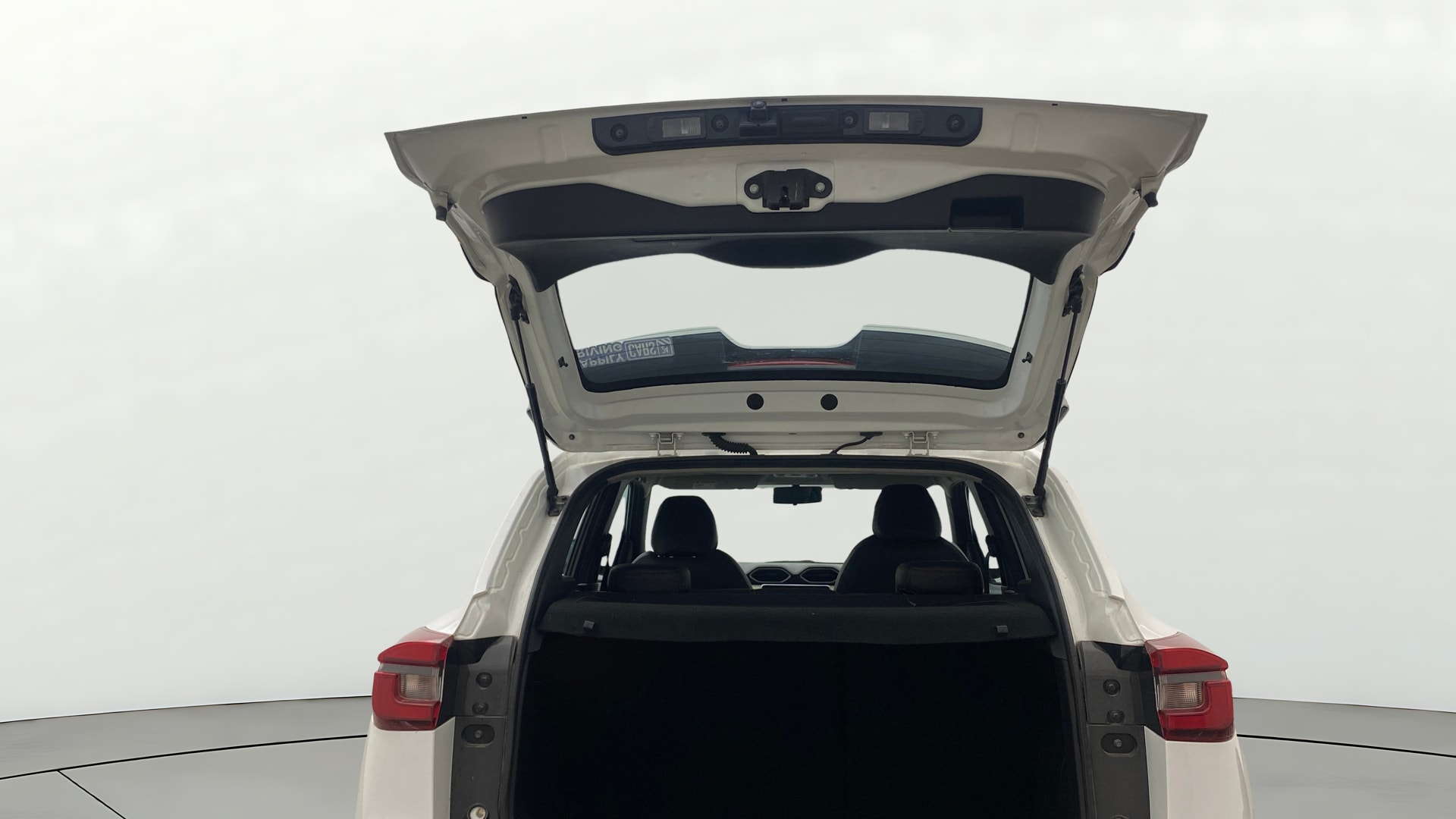 View 2023 Nissan Magnite XV Image 16 Used 2023 Nissan Magnite XV Image 16