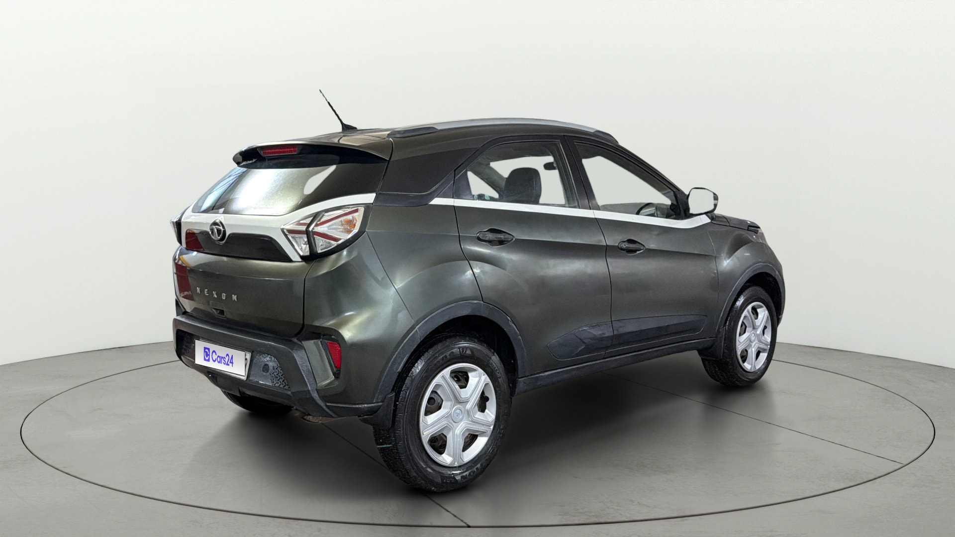 View 2020 Tata Nexon Revotron XMA AMT Image 41 Used 2020 Tata Nexon Revotron XMA AMT Image 41
