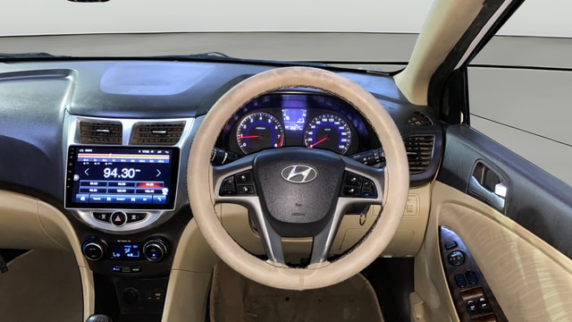 View Hyundai Verna Image 20 Used Hyundai Verna Image 20