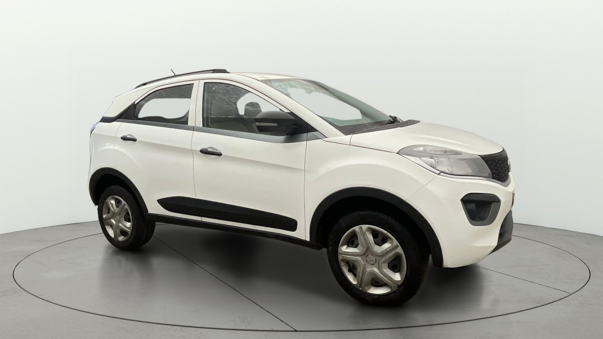 View 2019 Tata Nexon Revotron XM Image 35 Used 2019 Tata Nexon Revotron XM Image 35