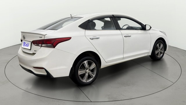 View Hyundai Verna Image 44 Used Hyundai Verna Image 44