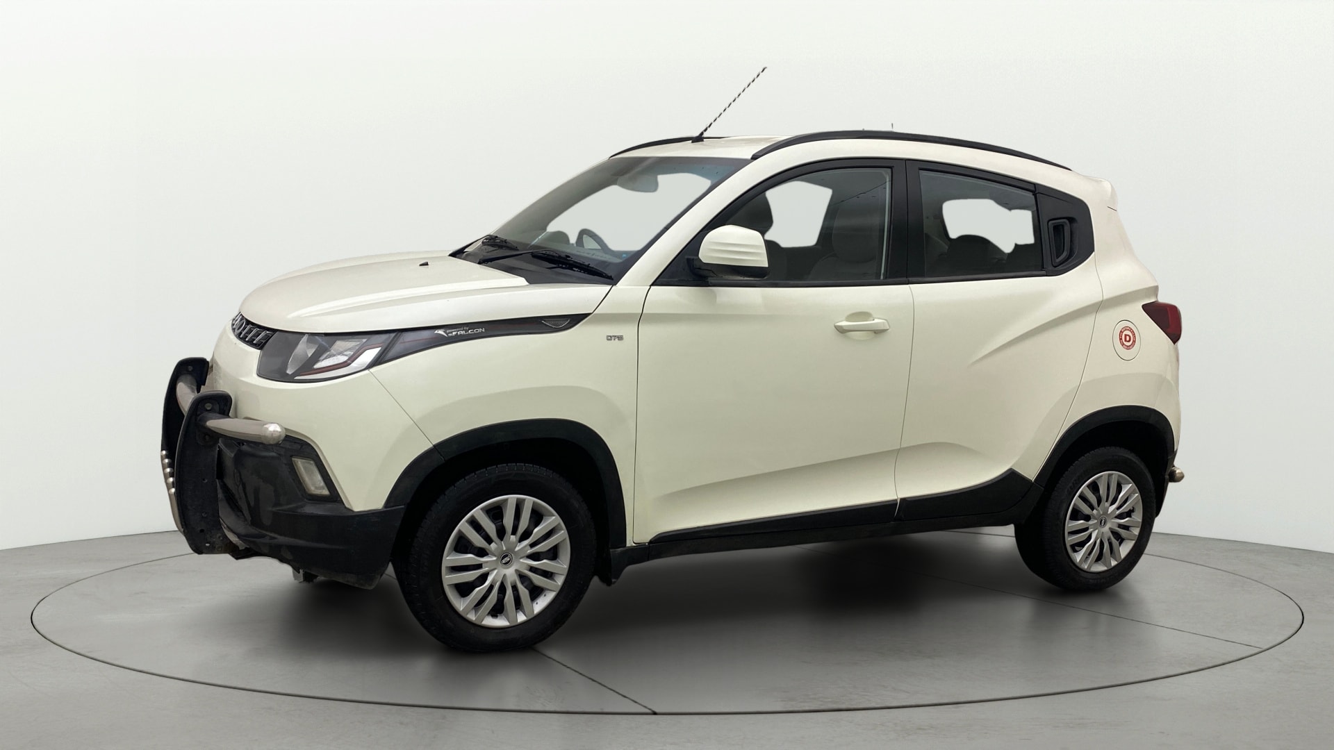 Used 2016 Mahindra KUV100 Used 2016 Mahindra KUV100