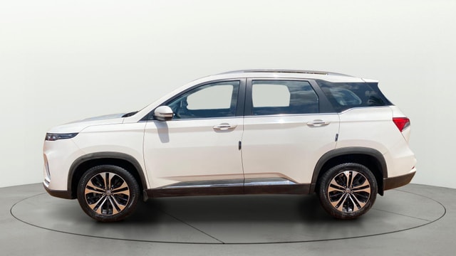 View MG Hector Plus Image 5 Used MG Hector Plus Image 5