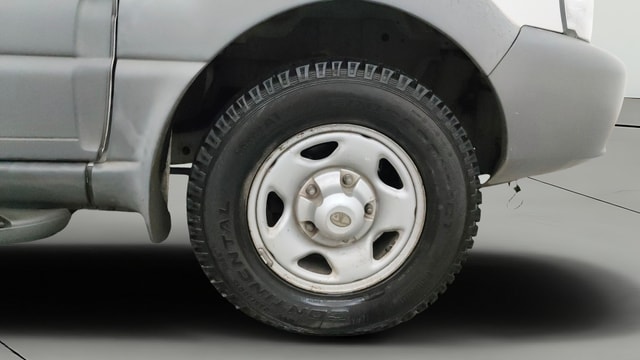 View Tata Safari Image 43 Used Tata Safari Image 43