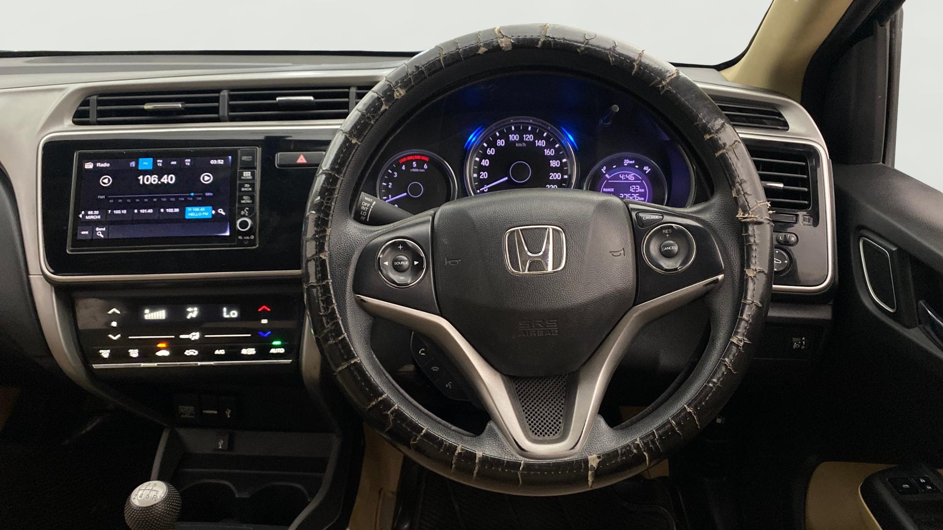 View 2019 Honda City ZX MT Diesel Anniversary Edition Image 21 Used 2019 Honda City ZX MT Diesel Anniversary Edition Image 21
