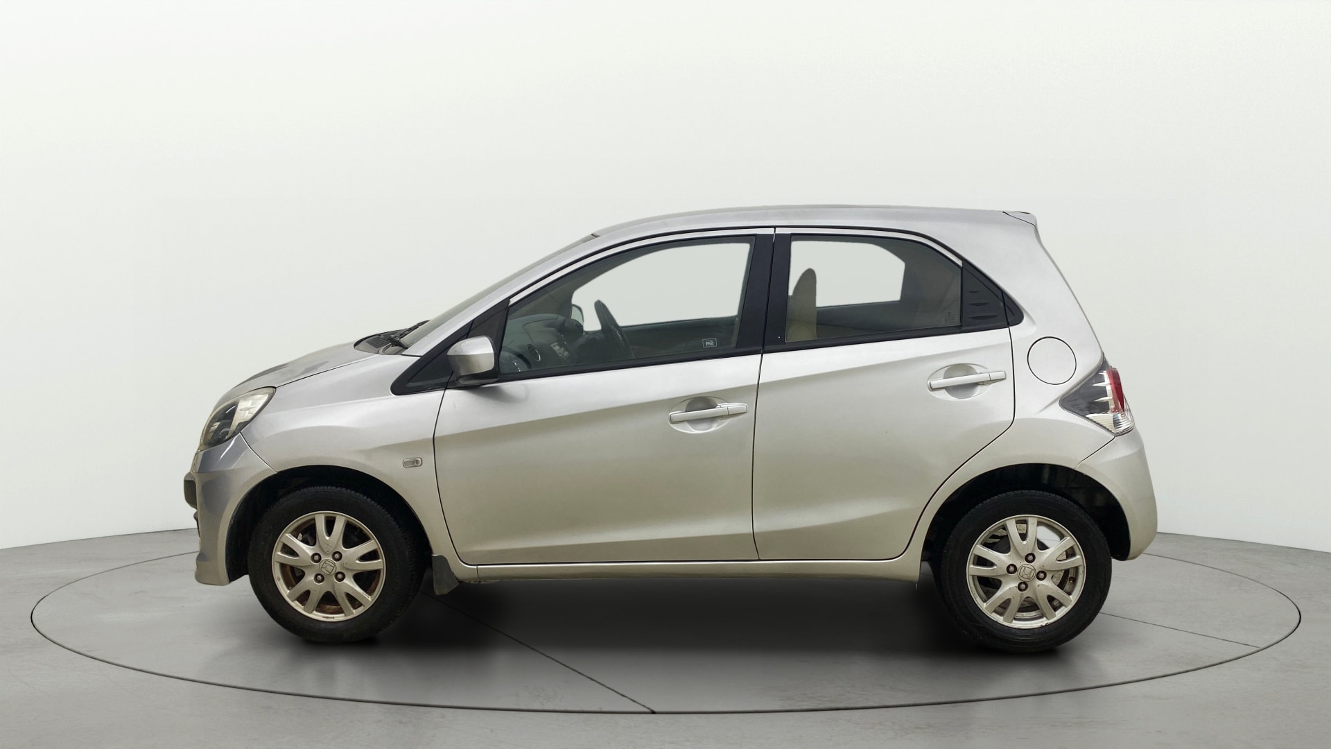 View 2013 Honda Brio VX AT Petrol Image 5 Used 2013 Honda Brio VX AT Petrol Image 5