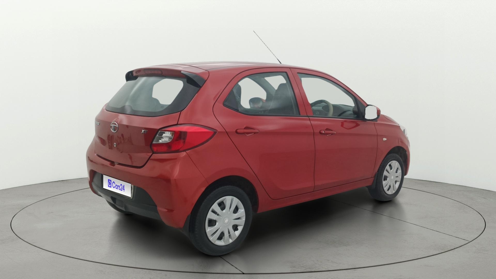 View 2018 Tata Tiago Revotorq XB Image 41 Used 2018 Tata Tiago Revotorq XB Image 41