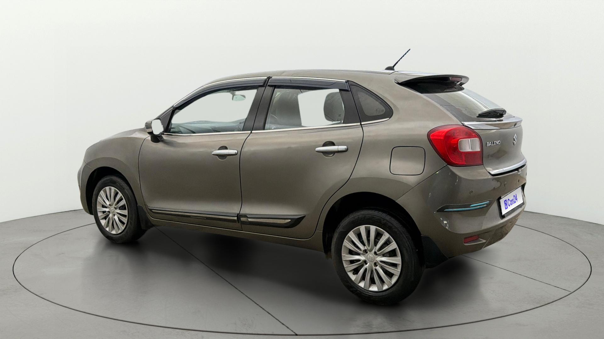 View 2022 Maruti Suzuki 1000 Base Variant Image 2 Used 2022 Maruti Suzuki 1000 Base Variant Image 2