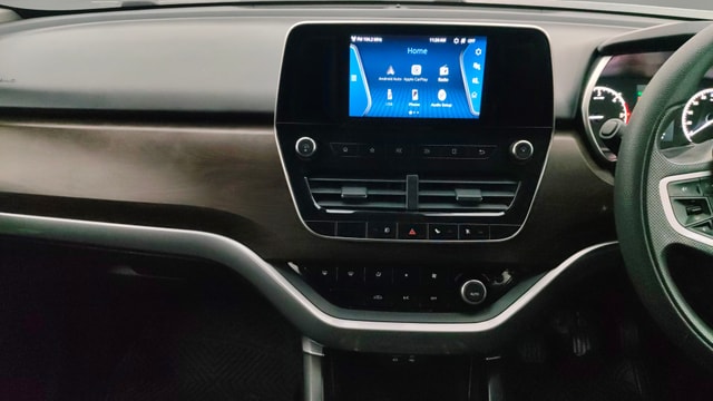 View Tata Harrier Image 18 Used Tata Harrier Image 18