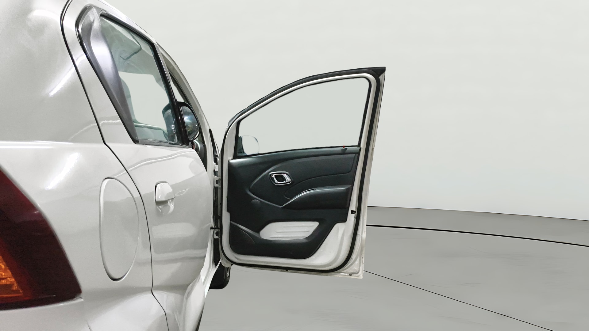 View 2019 Datsun Redi GO T(O) 1.0L- Limited Edition Image 43 Used 2019 Datsun Redi GO T(O) 1.0L- Limited Edition Image 43
