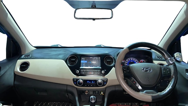 View Hyundai Grand i10 Image 30 Used Hyundai Grand i10 Image 30
