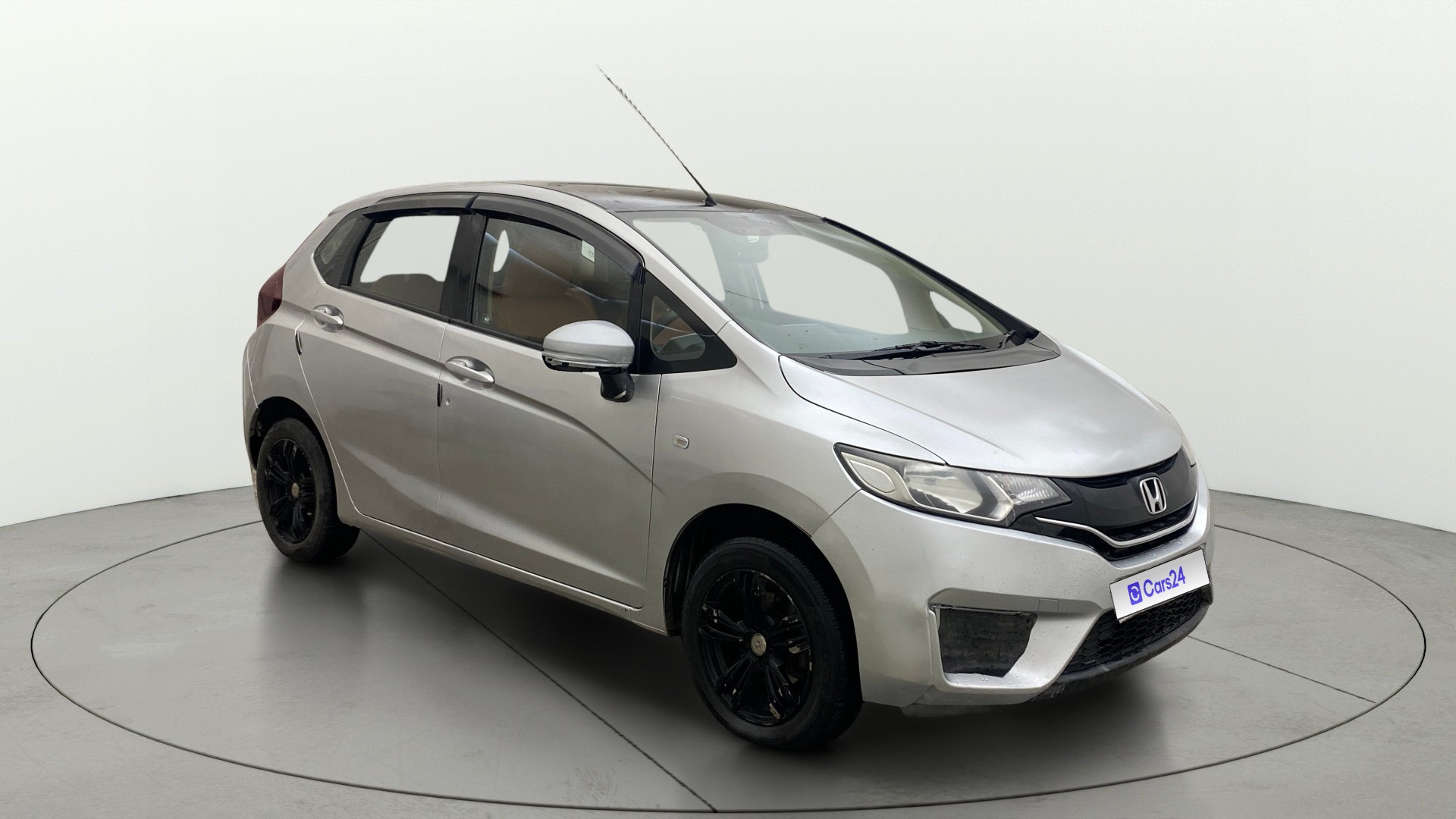 View 2016 Honda Jazz E MT Diesel Image 36 Used 2016 Honda Jazz E MT Diesel Image 36