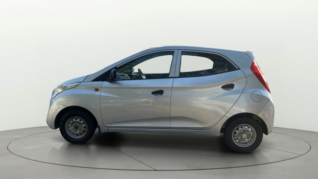 View Hyundai EON Image 28 Used Hyundai EON Image 28