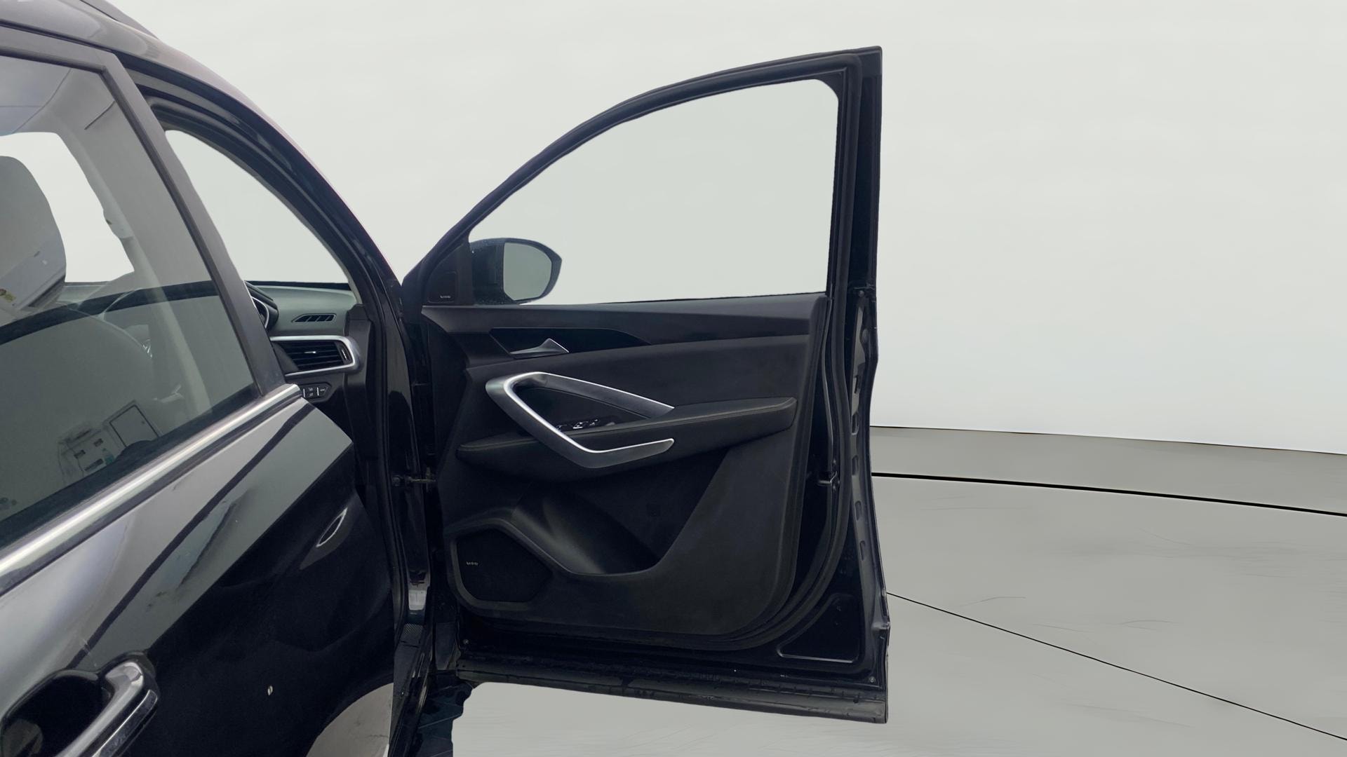 View 2020 MG Hector Sharp Diesel Image 48 Used 2020 MG Hector Sharp Diesel Image 48