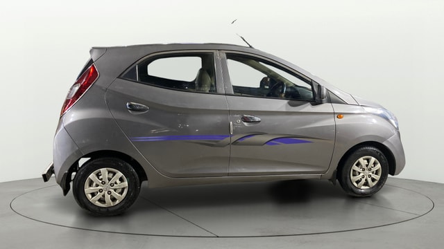 View Hyundai EON Image 8 Used Hyundai EON Image 8