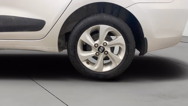 View Hyundai Xcent Image 11 Used Hyundai Xcent Image 11