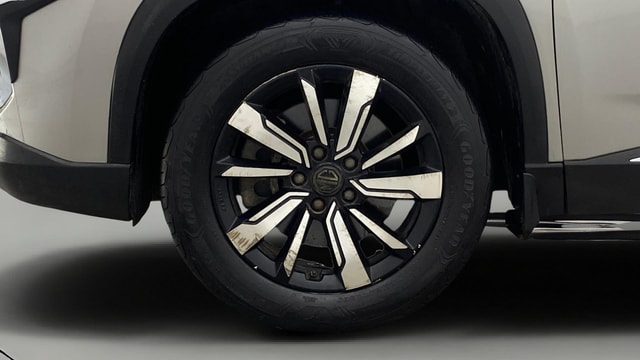 View MG Hector Image 36 Used MG Hector Image 36