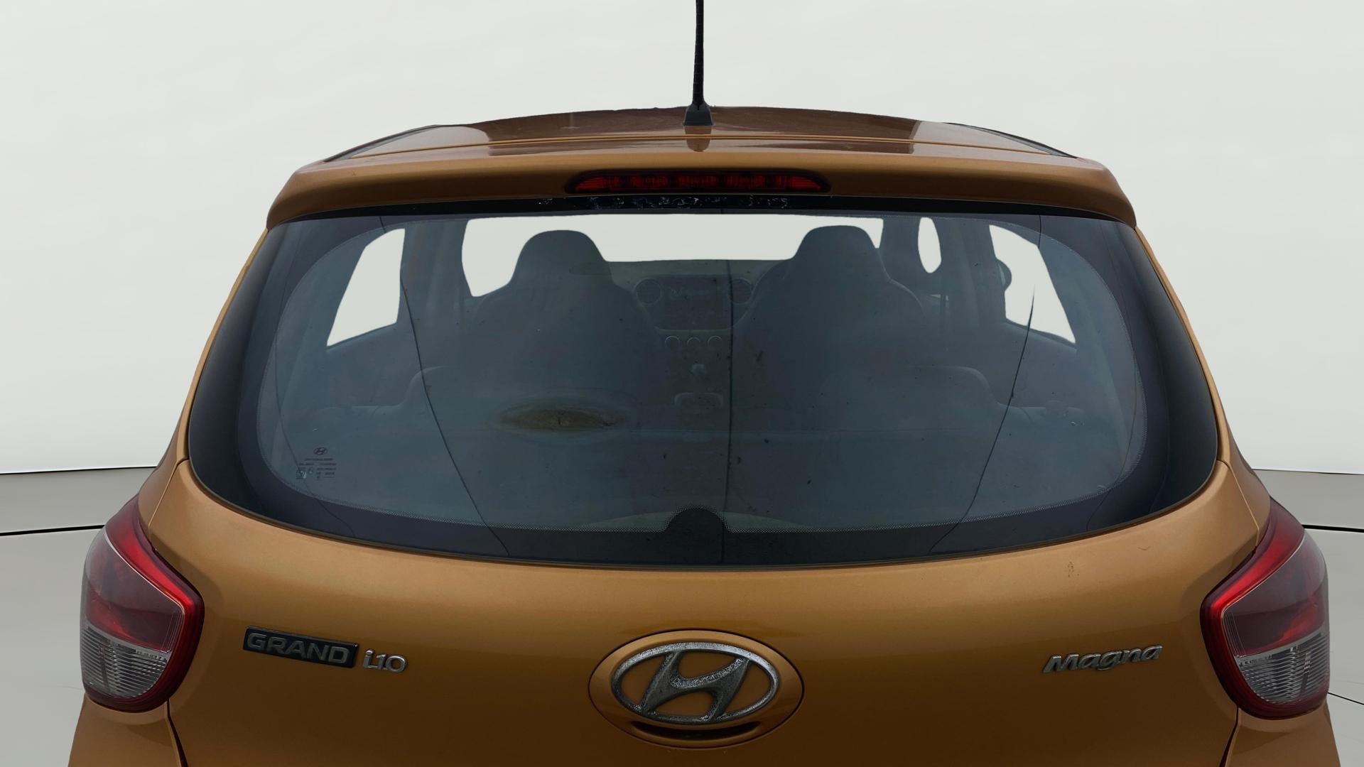 View 2014 Hyundai Grand i10 1.1 Magna Diesel Image 4 Used 2014 Hyundai Grand i10 1.1 Magna Diesel Image 4