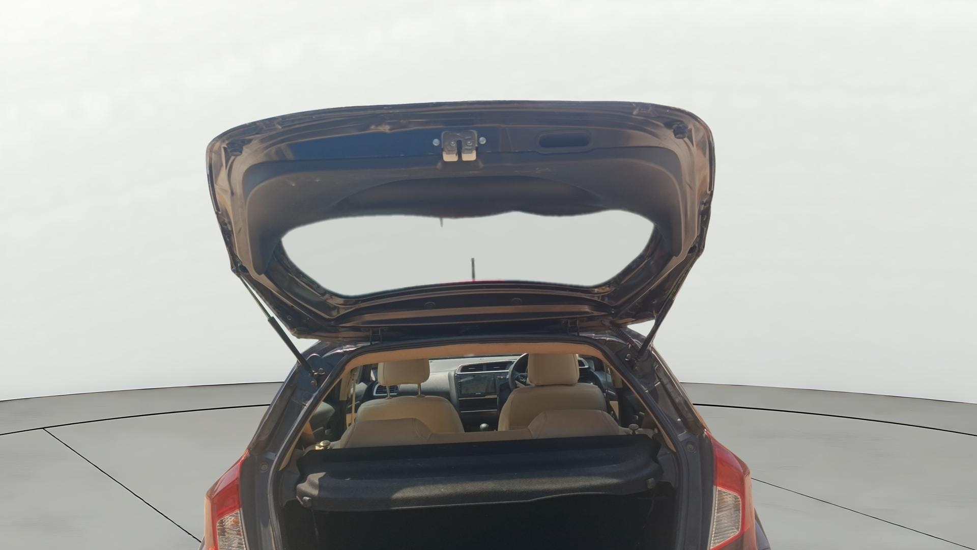 View 2018 Honda Jazz E MT Diesel Image 16 Used 2018 Honda Jazz E MT Diesel Image 16