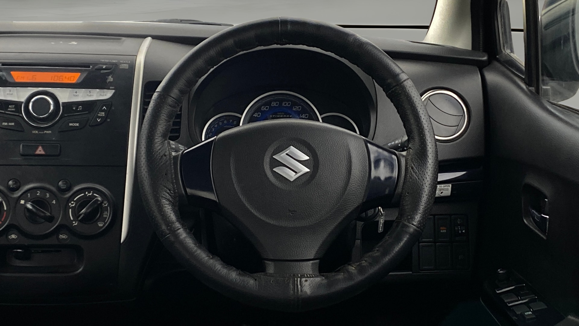 Used 2014 Maruti Suzuki Stingray Used 2014 Maruti Suzuki Stingray