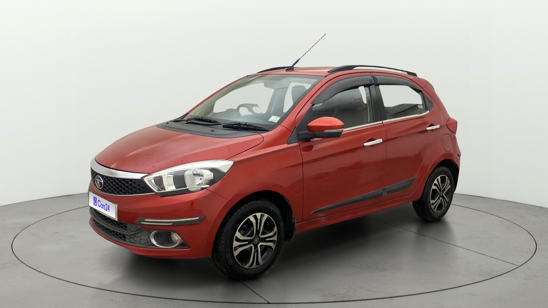 View 2019 Tata Tiago Revotorq XB Image 34 Used 2019 Tata Tiago Revotorq XB Image 34