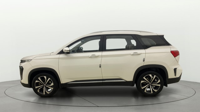 View MG Hector Plus Image 28 Used MG Hector Plus Image 28