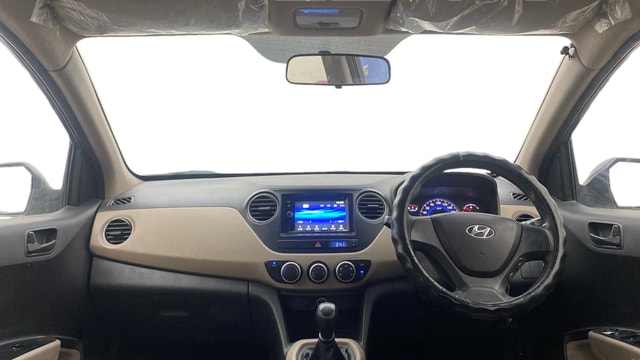 View Hyundai Grand i10 Image 15 Used Hyundai Grand i10 Image 15