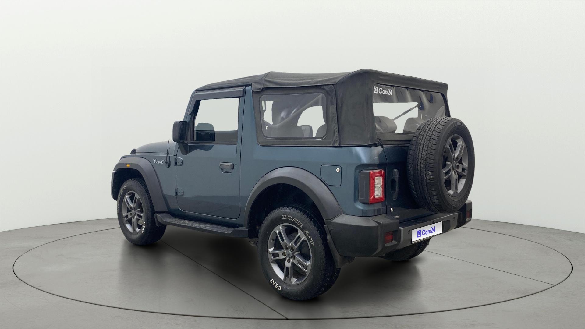 View 2022 Mahindra Thar AX Standard Manual Soft Top 6 Seater Image 2 Used 2022 Mahindra Thar AX Standard Manual Soft Top 6 Seater Image 2