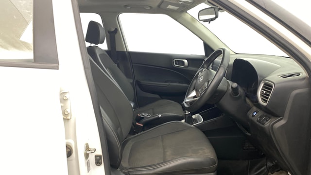 View Hyundai Venue Image 28 Used Hyundai Venue Image 28